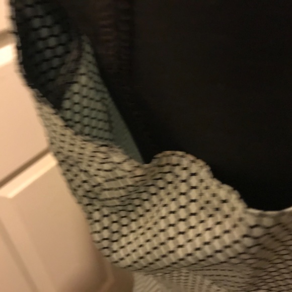 Express Mint Green and Black Brand Silk with Design Tank Top/Cami Size: 12 (L) - Picture 8 of 12